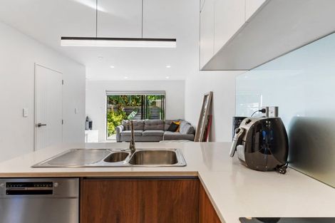 Photo of property in 9/237 Swanson Road, Henderson, Auckland, 0610