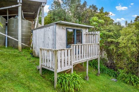 Photo of property in 79 Clinton Road, Tawharanui Peninsula, Warkworth, 0986