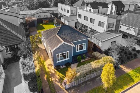Photo of property in 31 Frederick Street, Waltham, Christchurch, 8011