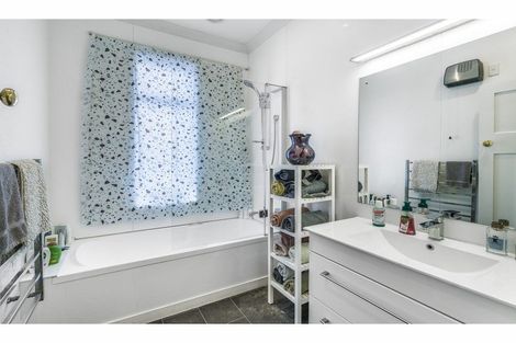 Photo of property in 95 Baird Street, Richmond, Invercargill, 9810