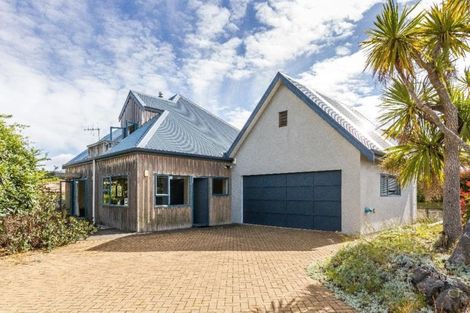 Photo of property in 25 Logan Avenue, Wharewaka, Taupo, 3330