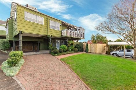 Photo of property in 1/9 Courant Place, Clover Park, Auckland, 2019