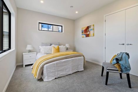 Photo of property in 7 Eric Gifford Drive, Ranui, Auckland, 0612