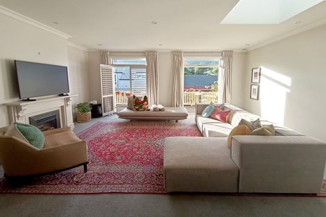 Photo of property in 40d Agra Crescent, Khandallah, Wellington, 6035