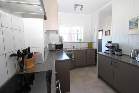 Photo of property in 80 Seddon Street, Pukekohe, 2120