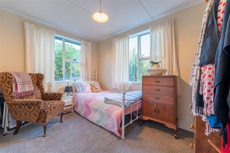 Photo of property in 42 Hislop Street, Geraldine, 7930