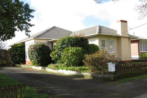 Photo of property in 7 Churchill Street, Levin, 5510