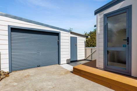 Photo of property in 44 Waimea Street, Westown, New Plymouth, 4310