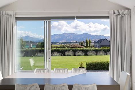 Photo of property in 2 Nokomai Street, Wanaka, 9305