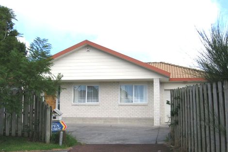 Photo of property in 49 Martin Jugum Lane, Ranui, Auckland, 0612