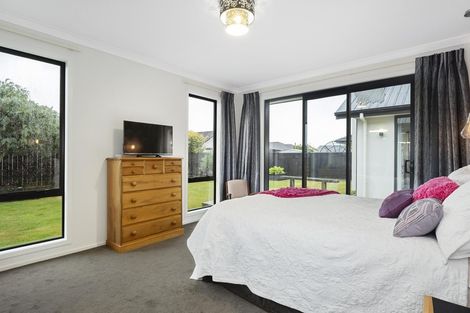 Photo of property in 5 Smiley Place, Mosgiel, 9024