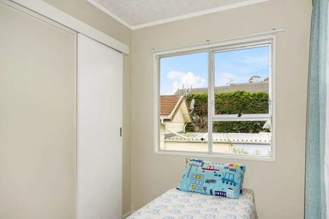 Photo of property in 48 Zita Maria Drive, Massey, Auckland, 0614