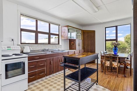 Photo of property in 72 Oparatai Road, Mangatainoka, Pahiatua, 4982