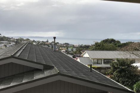 Photo of property in 18a Gledstane Road, Stanmore Bay, Whangaparaoa, 0932