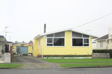Photo of property in 20 Grey Street, Waitara, 4320