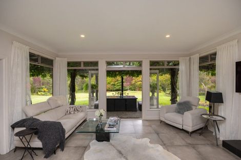 Photo of property in 274 Polson Hill Drive, Aokautere, Palmerston North, 4471