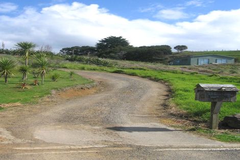 Photo of property in 50 Cuvier Crescent, Kuaotunu West, Whitianga, 3592