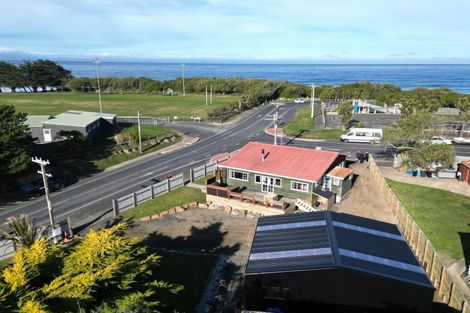 Photo of property in 1 Bath Street, Brighton, Dunedin, 9035