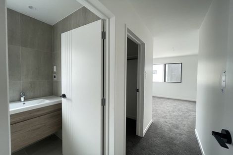 Photo of property in 40d Evelyn Place, Hillcrest, Auckland, 0627