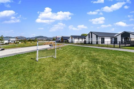 Photo of property in 11 El Patron Lane, Halswell, Christchurch, 8025