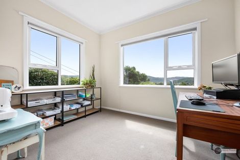 Photo of property in 128 Seddon Street, Naenae, Lower Hutt, 5011