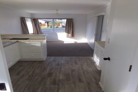 Photo of property in 21a Riverside Road, Orewa, 0931