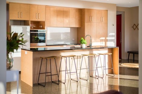 Photo of property in 10 Ihakara Arthur Lane, Aotea, Porirua, 5024