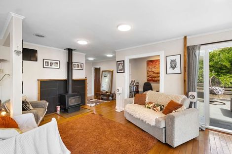 Photo of property in 160 Wellington Road, Paekakariki, 5034