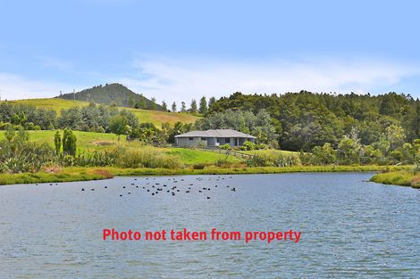 Photo of property in 19a Pakeho Road, Kaiwaka, 0573