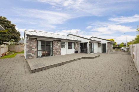 Photo of property in 10 Parnell Heights Drive, Kelvin Grove, Palmerston North, 4414