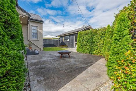 Photo of property in 8 Graham Place, West End, Palmerston North, 4410