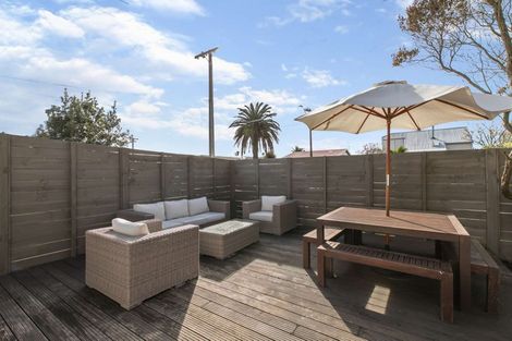 Photo of property in 48 Simpson Road, Papamoa Beach, Papamoa, 3118