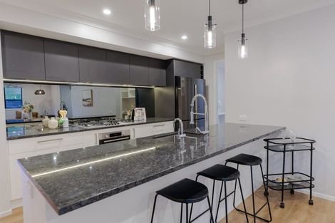 Photo of property in 121 Melksham Drive, Churton Park, Wellington, 6037