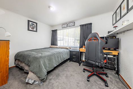 Photo of property in 22 Chrisarda Place, Red Hill, Papakura, 2110