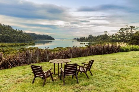 Photo of property in 107b Warman Road, Okura, Albany, 0792