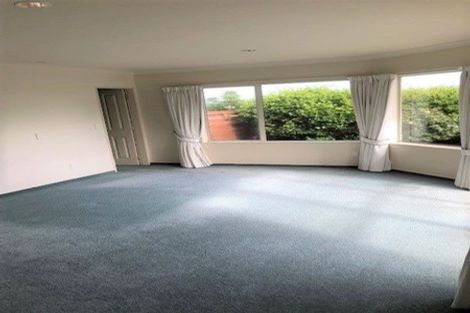 Photo of property in 20 Quadrant Heights, Paraparaumu, 5032