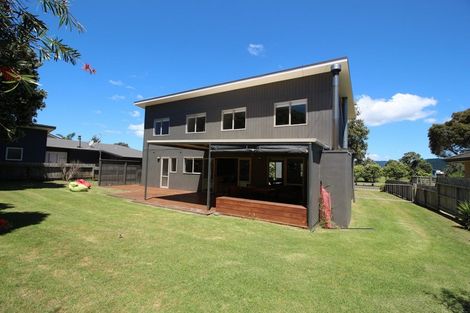 Photo of property in 670 Matarangi Drive, Matarangi, Whitianga, 3592