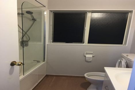 Photo of property in 15 Robin Brooke Drive, Flat Bush, Auckland, 2019