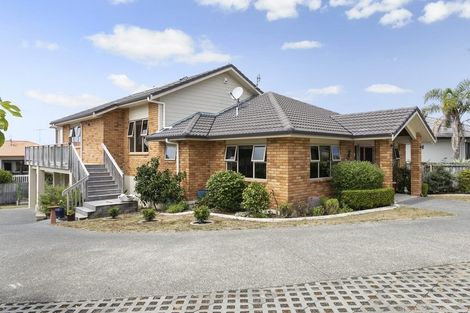 Photo of property in 12 Burwood Terrace, Gulf Harbour, Whangaparaoa, 0930