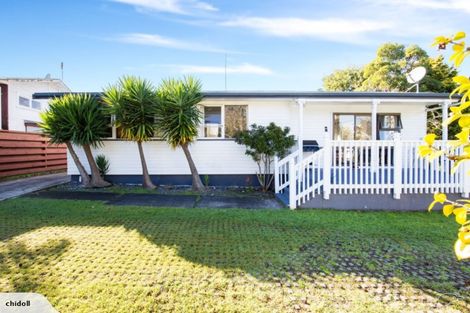 Photo of property in 53 Blakeborough Drive, Forrest Hill, Auckland, 0620