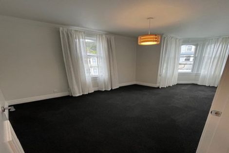 Photo of property in 18 Portland Crescent, Thorndon, Wellington, 6011