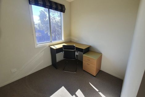 Photo of property in The Strand, 4/16 Ronald Street, Strandon, New Plymouth, 4312