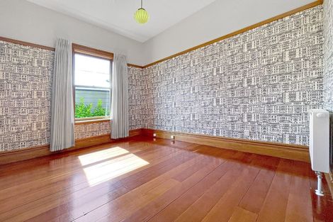 Photo of property in 128 Derwent Street, Island Bay, Wellington, 6023