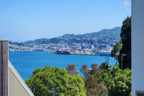 Photo of property in 52 Homebush Road, Khandallah, Wellington, 6035