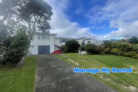 Photo of property in 35 Pokohiwi Road, Normandale, Lower Hutt, 5010