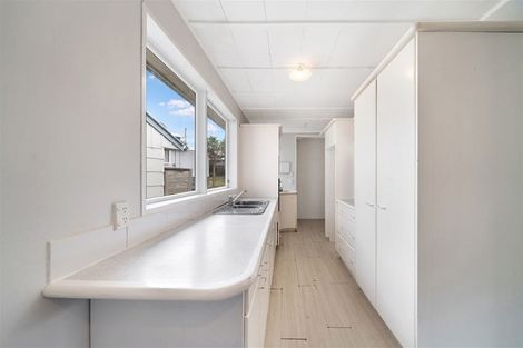 Photo of property in 22 Karaka Street, Helensville, 0800