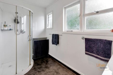 Photo of property in 11 Sunnyside Street, Onerahi, Whangarei, 0110