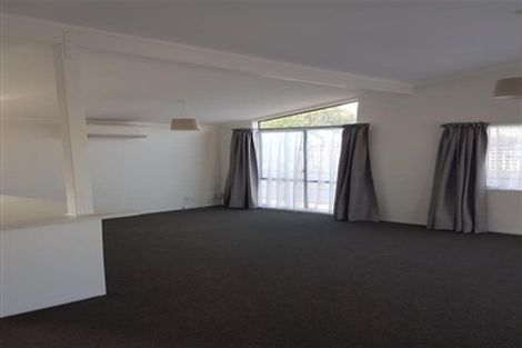 Photo of property in 15 Owhatiura Drive, Lynmore, Rotorua, 3010