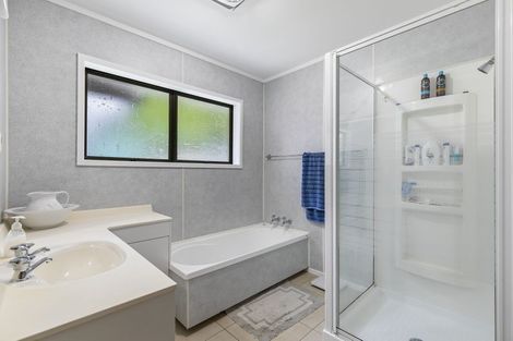 Photo of property in 95 Cherrington Road, Clevedon, Papakura, 2582