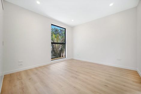 Photo of property in 1/44 Mcleod Road, Weymouth, Auckland, 2103
